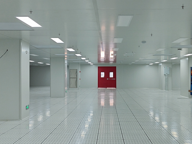 洁净室防火墙：守护洁净空间的坚固防线